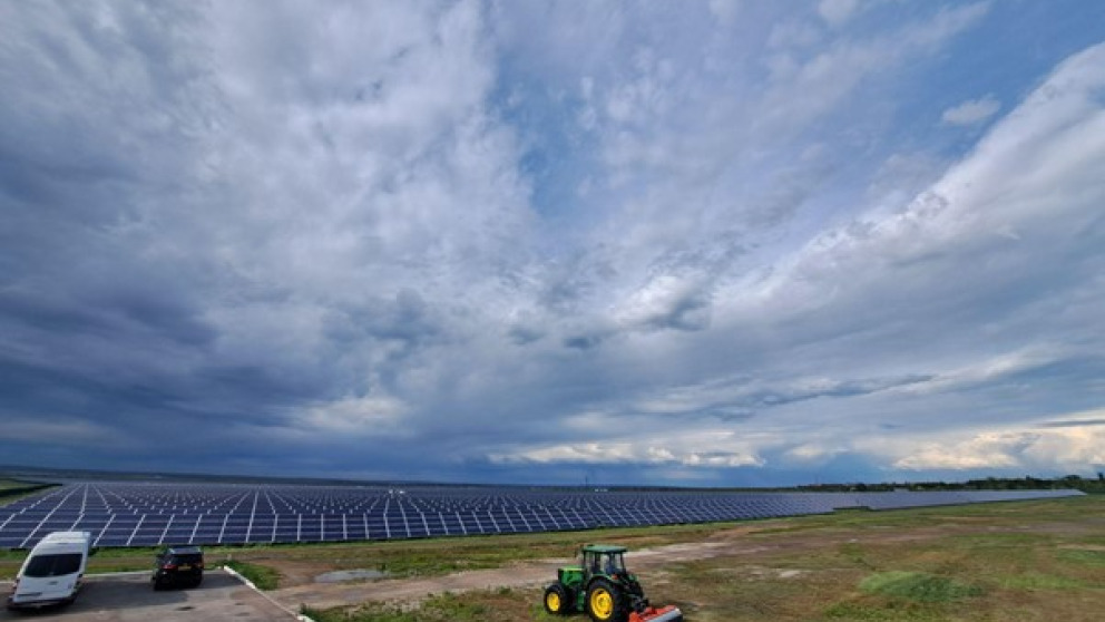 Saran-Solarpark (100 MW) in der Kohleregion Karaganda in Kasachstan, Mai 2024.